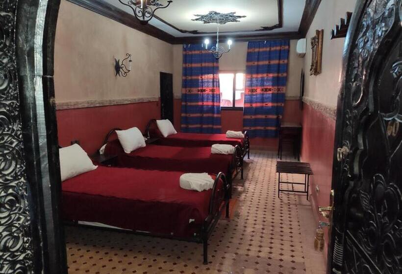 חדר סטנדרט לשלושה, Hôtel Lakasbah Ait Ben Haddou