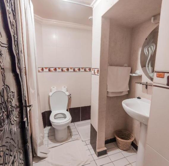 חדר סטנדרט לשלושה, Hôtel Lakasbah Ait Ben Haddou