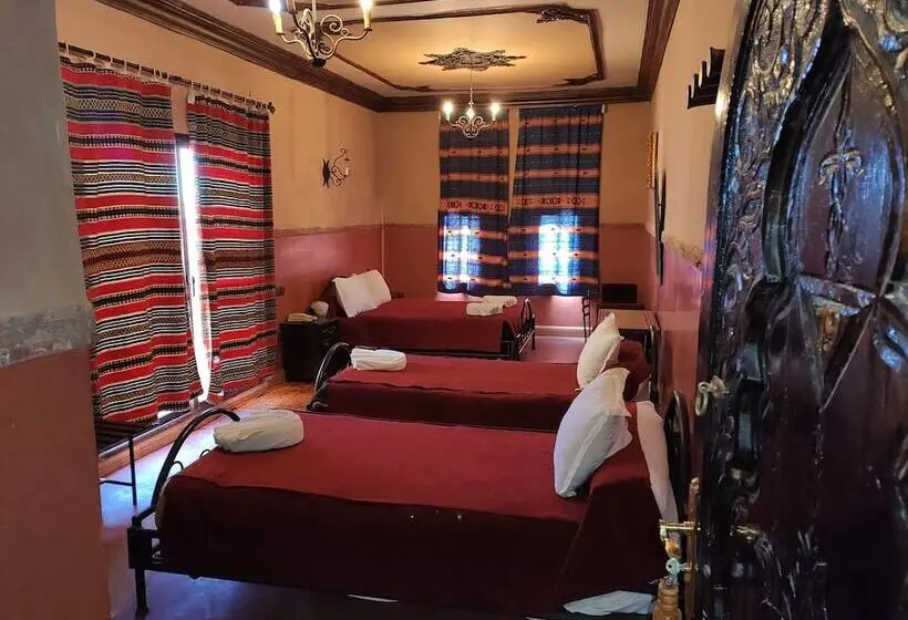 اتاق استاندارد چهار تخته, Lakasbah Ait Ben Haddou