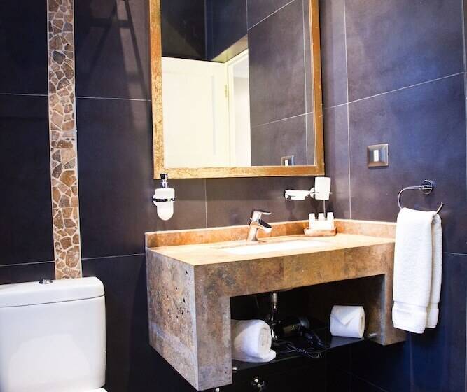 标准间, Mito Casa