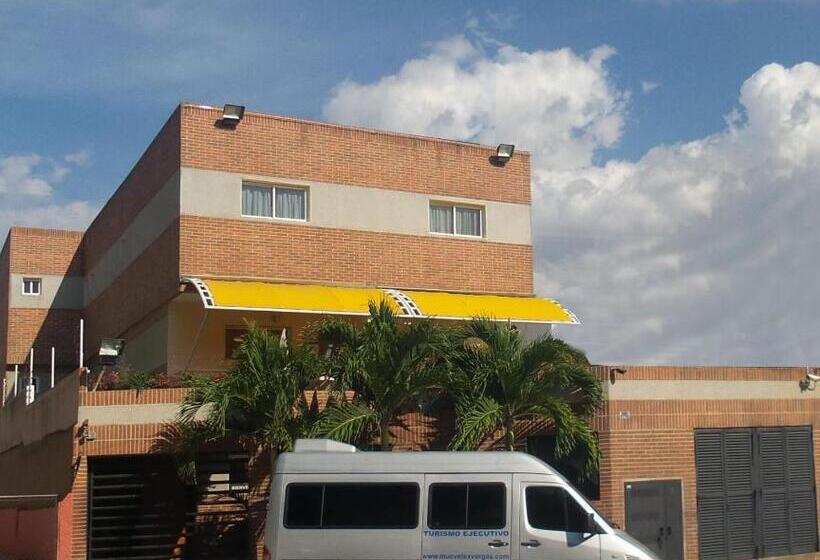 اتاق اکونومی یک تخته, Muevete Por Vargas