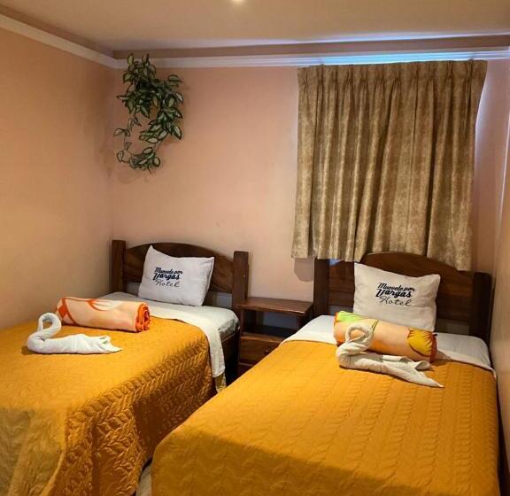 اتاق اکونومی, Muevete Por Vargas