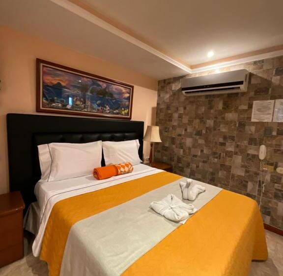 استودیوی لوکس, Muevete Por Vargas