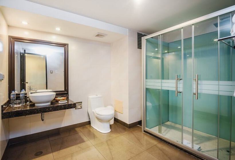 스탠다드 룸, Nobility