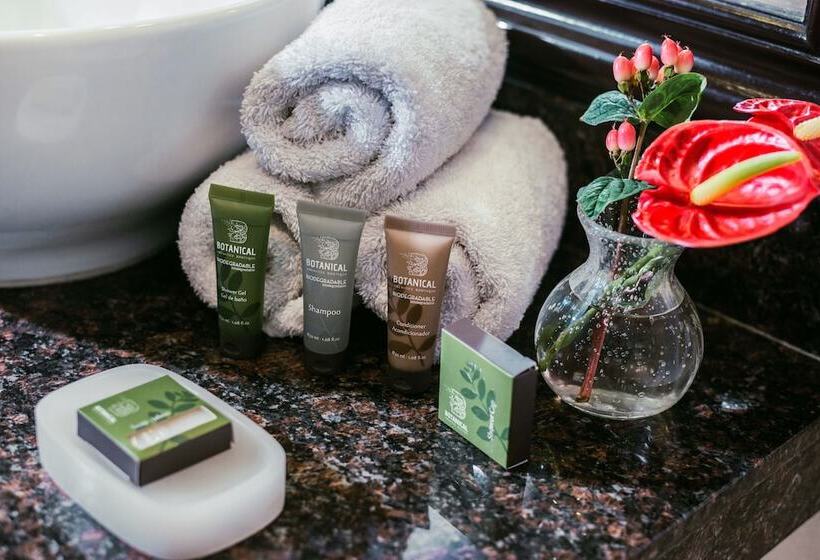 이그제큐티브 스위트, Nobility