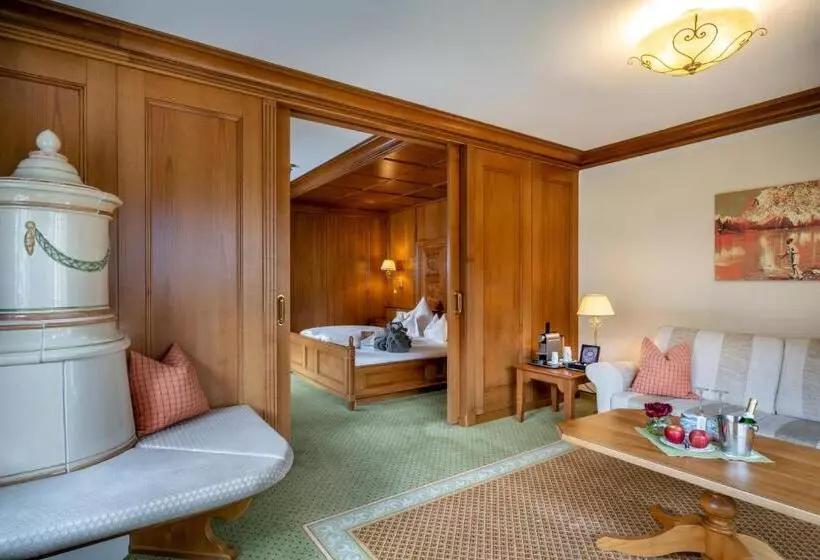 Suite Familiar, Post Lermoos