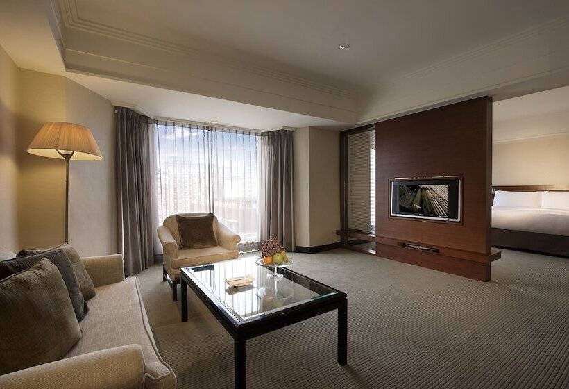سوییت جونیور, Regent Taipei