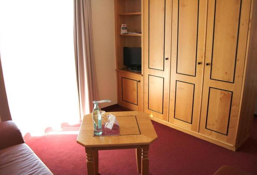 غرفة ديلوكس عائلية, Riezler Hof