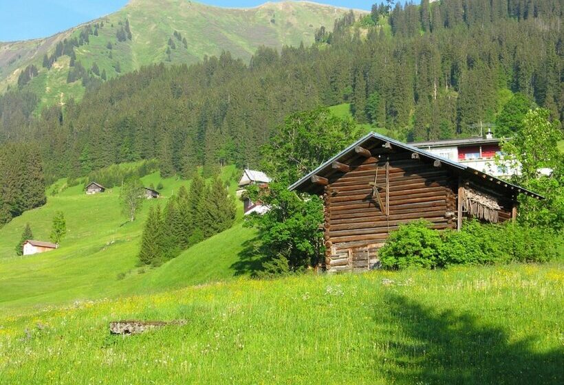 غرفة قياسية فردية, Riezler Hof