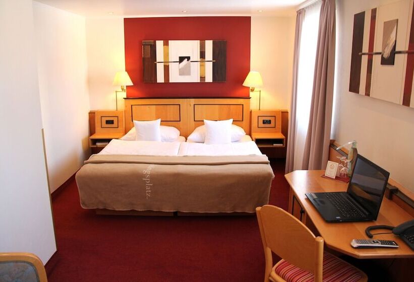 غرفة قياسية, Riezler Hof