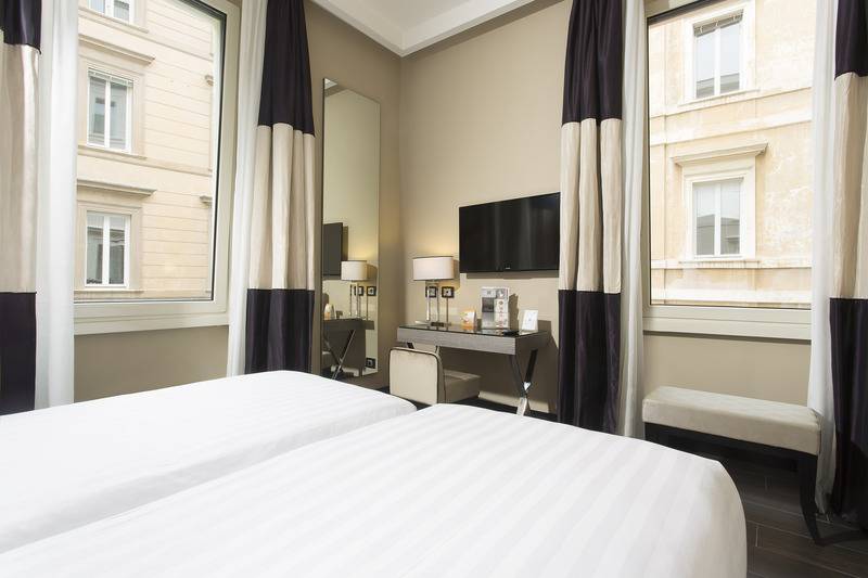 수피리어 룸, Rome Life