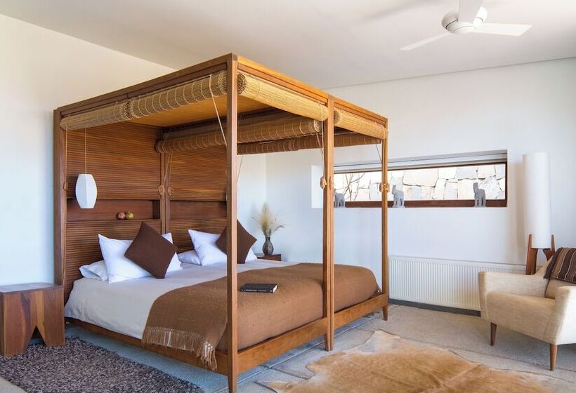 Номер Стандарт, Tierra Atacama