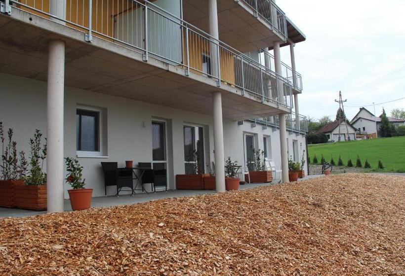 إستوديو قياسى, Aparthotel Kreuzwirt