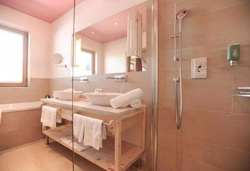 سوییت جونیور, Natur  Und Wellnesshotel Höflehner