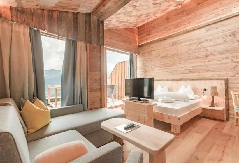 کلبه ییلاقی, Natur  Und Wellnesshotel Höflehner