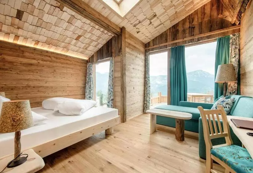 کلبه ییلاقی, Natur  Und Wellnesshotel Höflehner