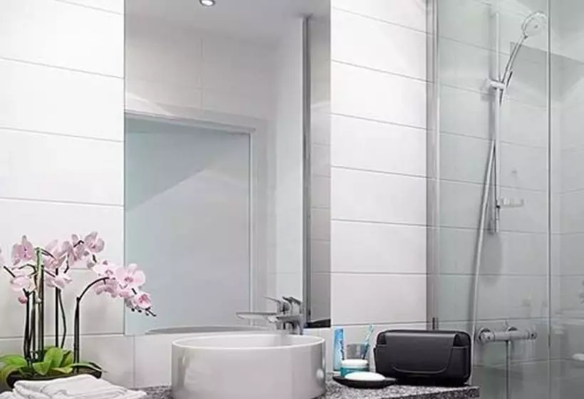 ファミリールーム, Quality Hotel Strawberry Arena