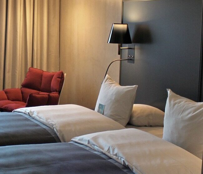 Номер Стандарт, Quality Hotel Strawberry Arena