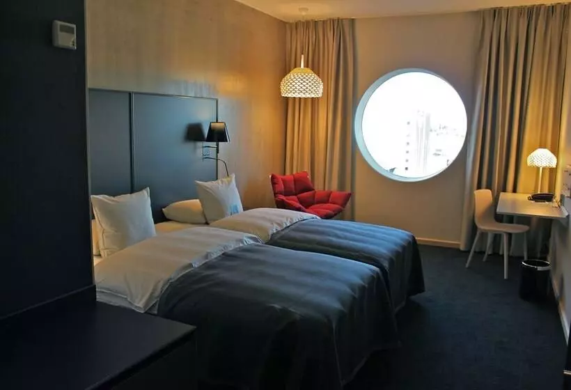 スタンダードルーム, Quality Hotel Strawberry Arena