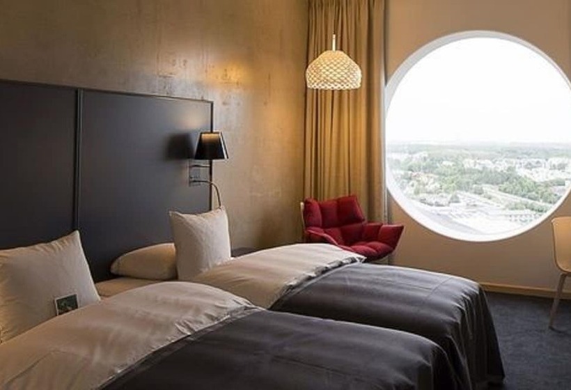 Номер Стандарт, Quality Hotel Strawberry Arena