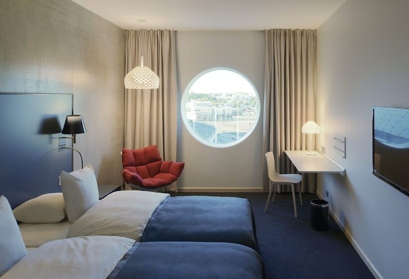 Номер Стандарт, Quality Hotel Strawberry Arena