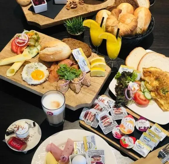 キングサイズベッドのスタンダードルーム, Bnb Grand Café Prins Bernhard