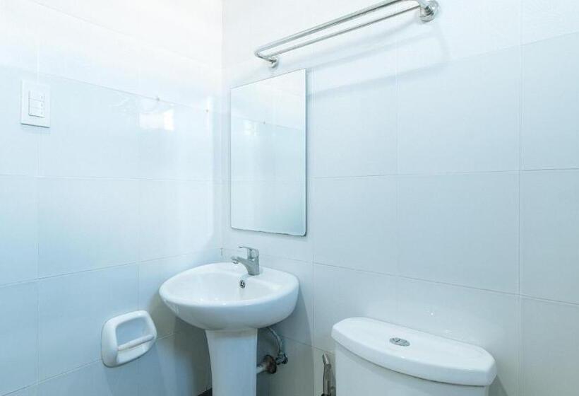 اتاق لوکس, Fmrr Building