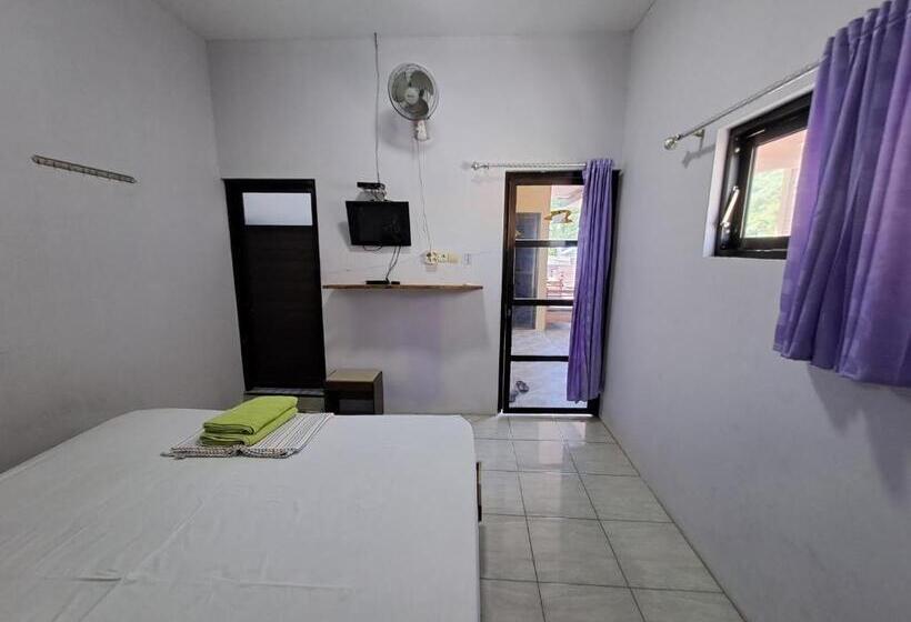 חדר סטנדרט, Azza Karimunjawa