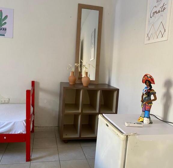 スタンダードトリプルルーム, Pousada E Hostel Pernambucana