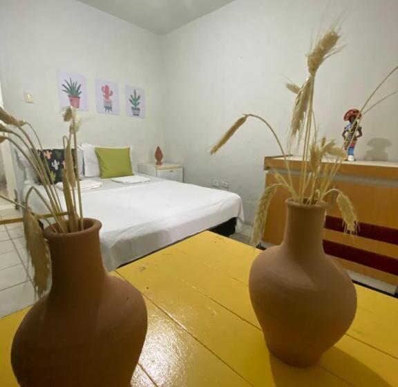 スタンダードトリプルルーム, Pousada E Hostel Pernambucana