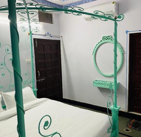 استودیو استاندارد با چشمانداز, Raahi Backpacker S Hostel