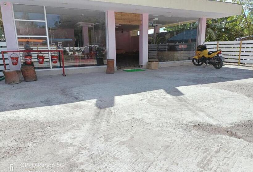 Pokój Standard, Anish