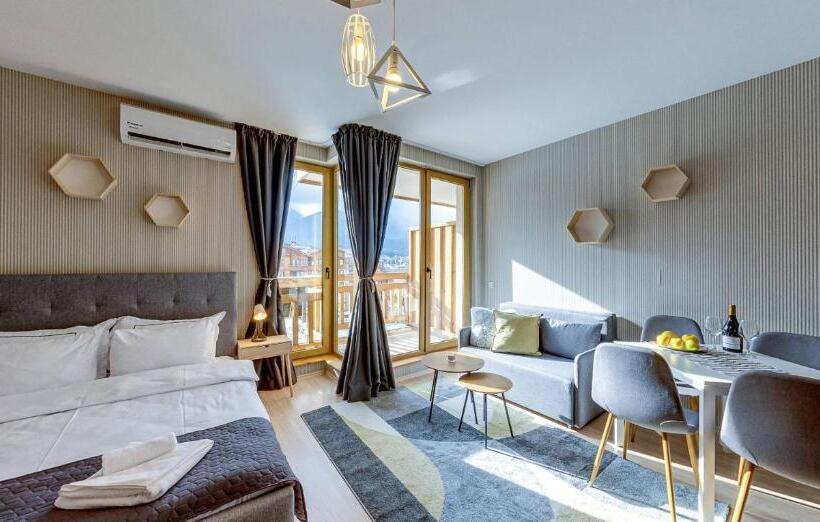 סטודיו דלוקס, Boutique Hotel Entry E