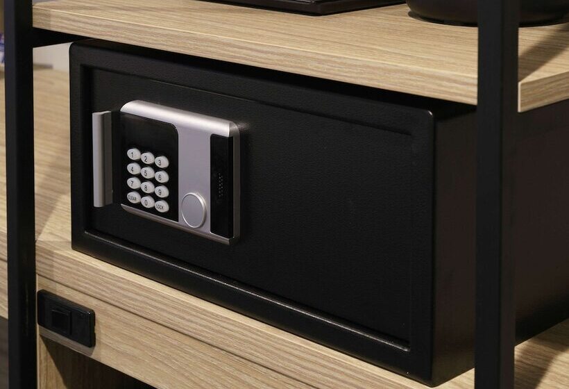 Номер Стандарт, Comfort Hotel Takamatsu