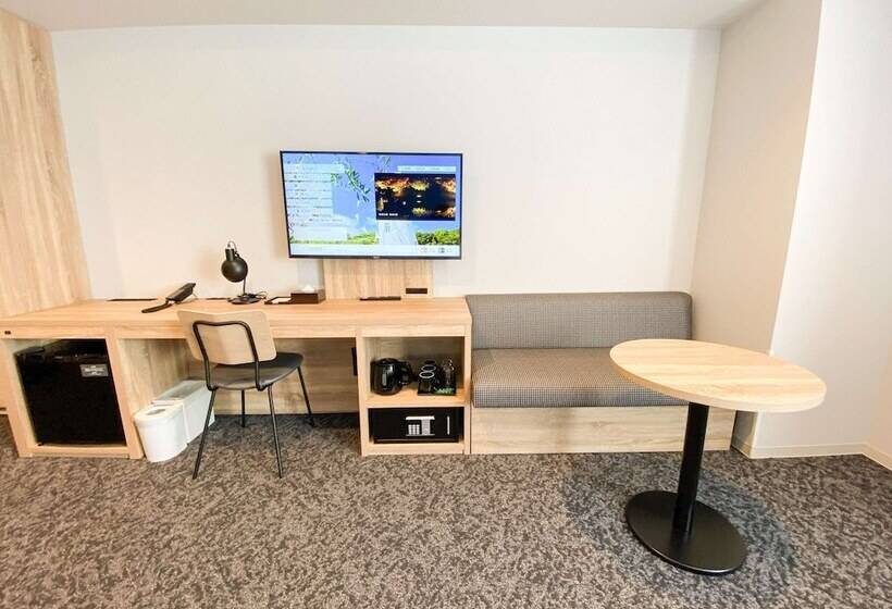 Номер Стандарт, Comfort Hotel Takamatsu