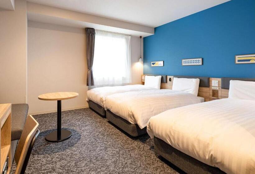 Номер Стандарт Трехместный, Comfort Hotel Takamatsu