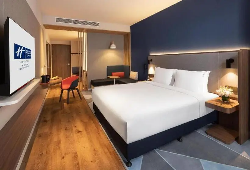 キングサイズベッドのスタンダードルーム, Holiday Inn Express Qingdao Jinshui By Ihg