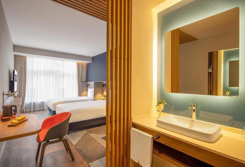 Номер Стандарт Вид на Город, Holiday Inn Express Qingdao Jinshui, An Ihg