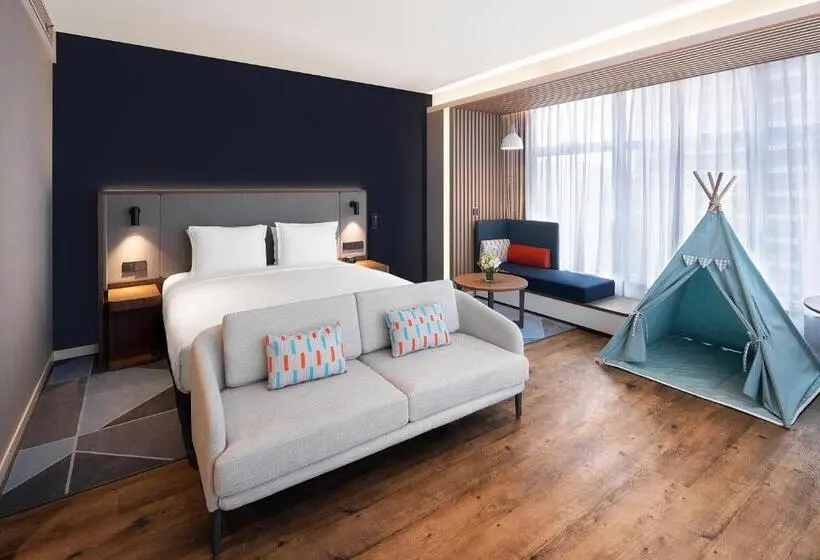 キングサイズベッドのスタンダードルーム, Holiday Inn Express Qingdao Jinshui By Ihg