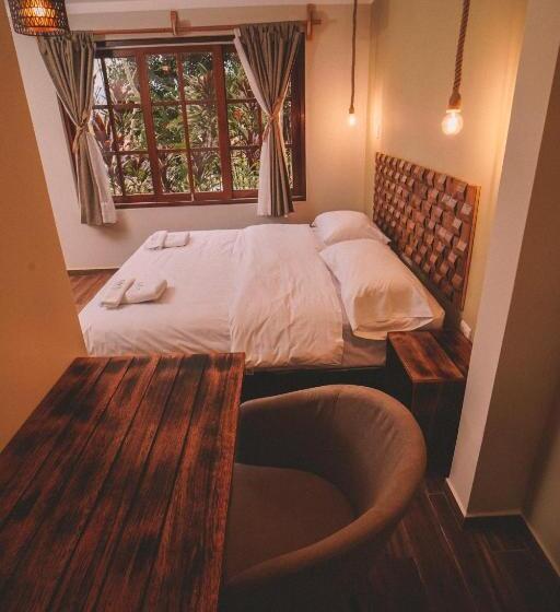 اتاق استاندارد با تخت بزرگ, Kantu Garden Lodge