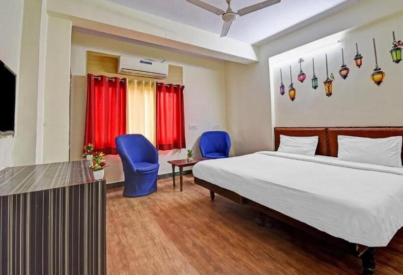 Triple Classic Room, O Ashirwad