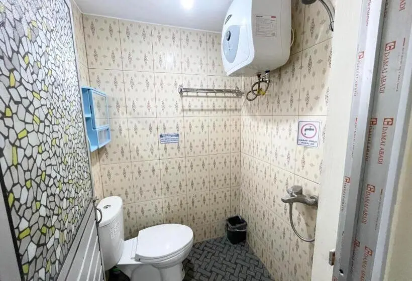 ファミリールーム, Rumah Umi Awr
