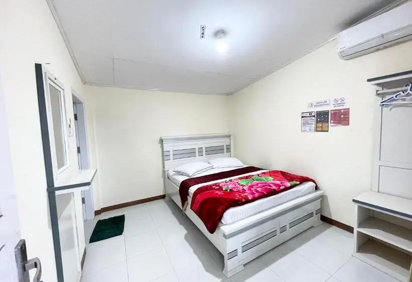 ファミリールーム, Rumah Umi Awr