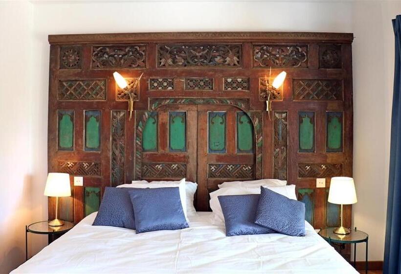 带大床的标准间, L Amourier Chambres D Hôtes Pour Amoureux Avec Jacuzzi Ou Baignoire Xxl