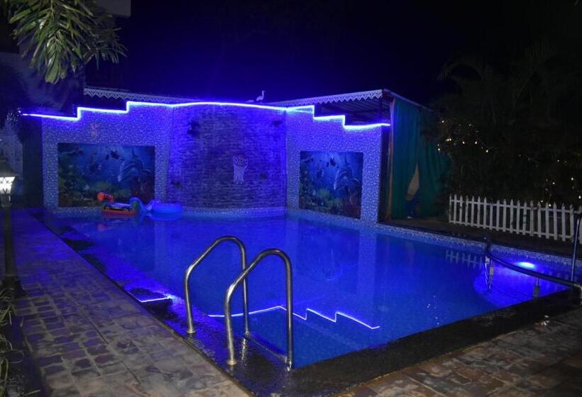 غرفة سوبيريور, Coastal Bay Inn By Gemstone Hospitality