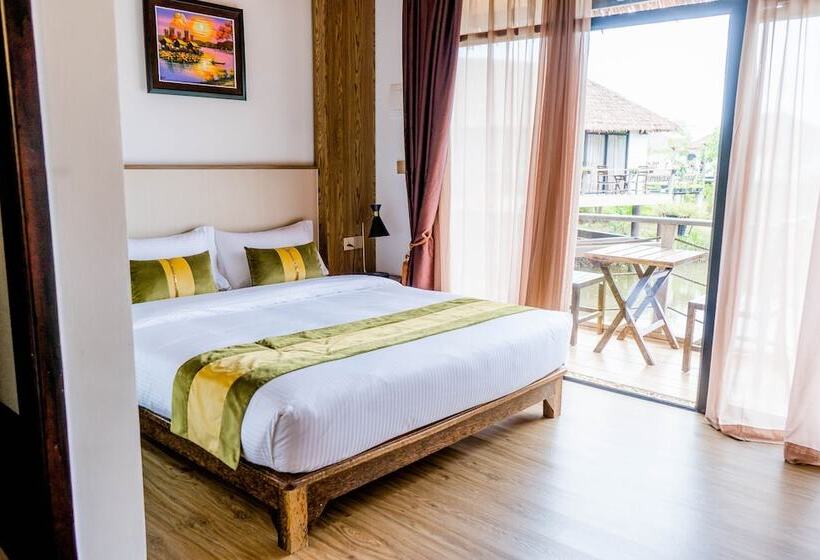 بنجلو ديلوكس, Good Time Relax Resort