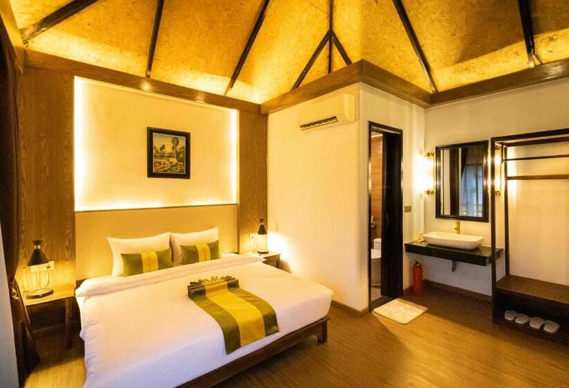 بنجلو قياسى, Good Time Relax Resort