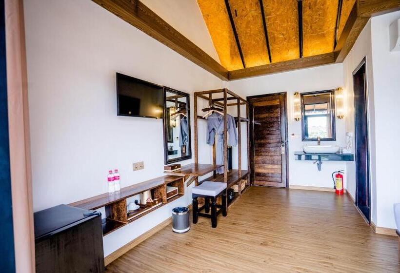 بنجلو ديلوكس, Good Time Relax Resort