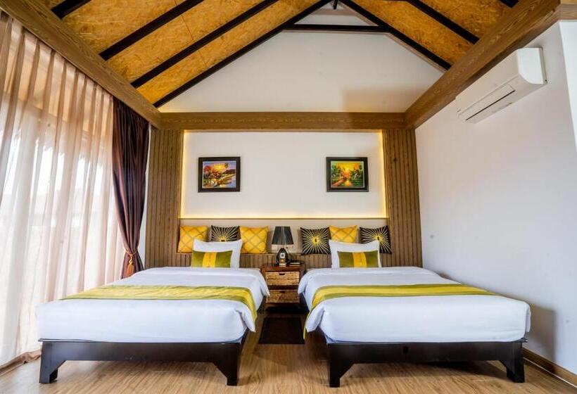 بنغل قياسي مطل على المسبح, Good Time Relax Resort