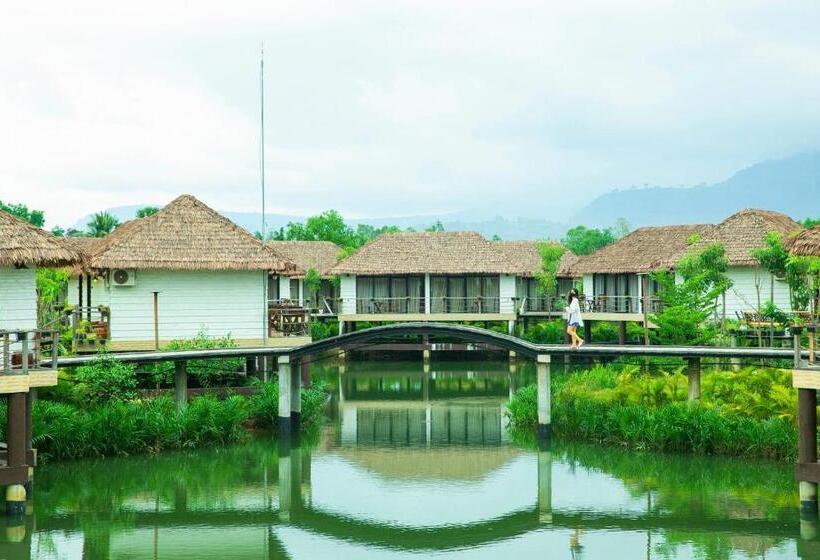 بنجلو ديلوكس, Good Time Relax Resort